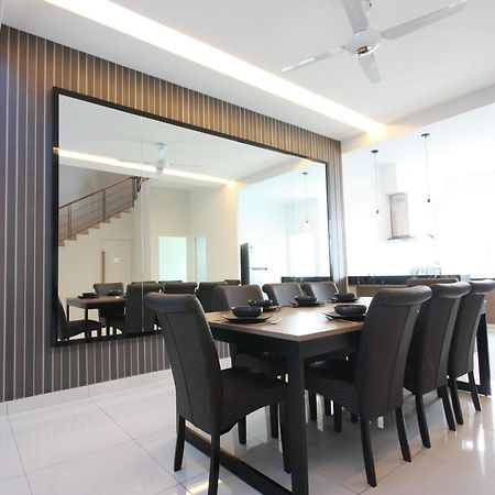 Shamrock Beach Villas 9 Seaview George Town Exteriér fotografie